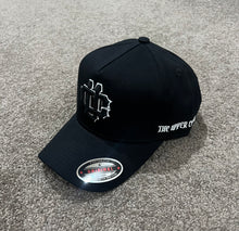 Load image into Gallery viewer, A frame SnapBack black