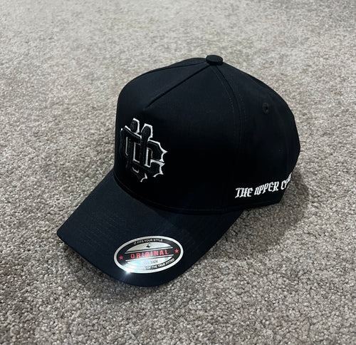 A frame SnapBack black